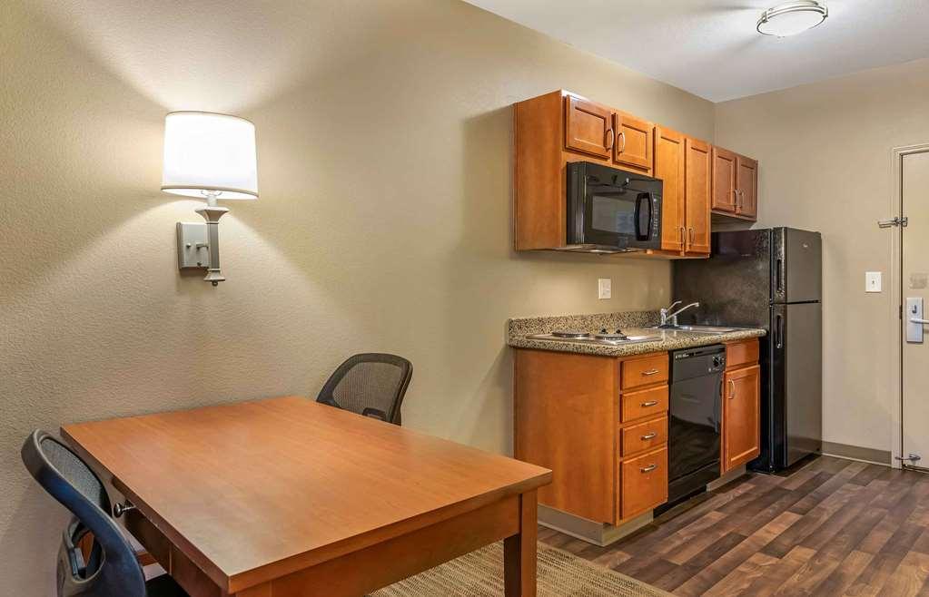 Extended Stay America Suites - Bakersfield - Chester Lane Værelse billede